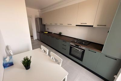 Apartament cu 3 camere decomandat, mobilat în Berceni