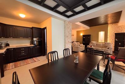 Apartament cu 3 camere decomandat în Furnica