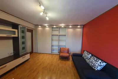 Apartament cu 3 camere în Militari