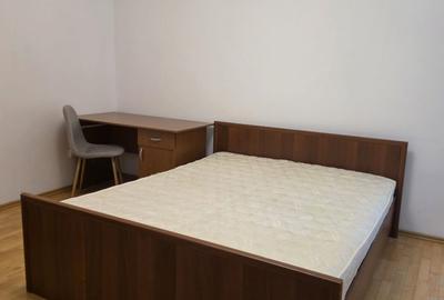 Apartament cu 2 camere semidecomandat, mobilat în Copou