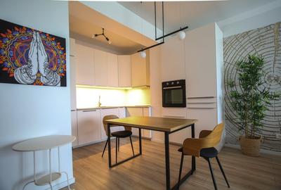 Apartament cu 2 camere, mobilat în Băneasa