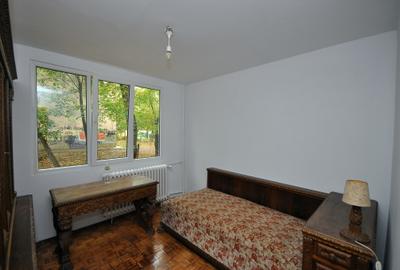 Apartament 3 camere decomandat Drumul Taberei 5 min metrou, comision 0 - 8