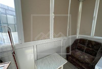 Apartament 3 camere de inchiriat | Zona Scoala de Inot - Sub Arini - 9