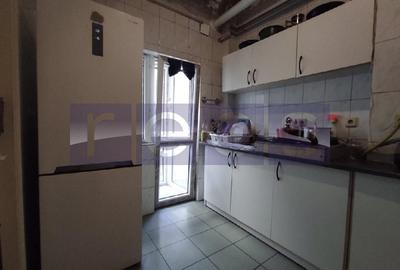 VANZARE 4 CAMERE | ZONA CALEA CALARASILOR- HALA TRAIAN - 11