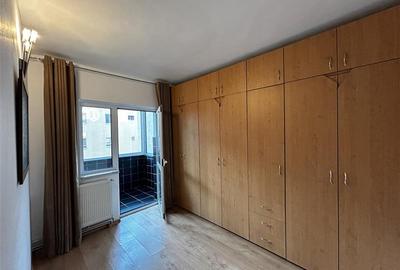 De Inchiriat 3 camere decomandate | Mobilat, utilat| Tractorul, Brasov - 12