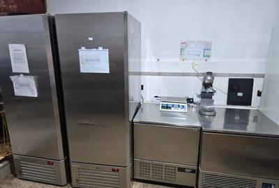 Spațiu comercial stradal | Dacia | Echipamente gelaterie incluse - 12