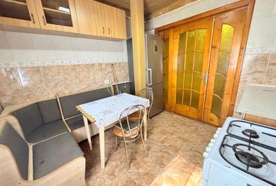 Cinema Orizont - Scoala 10, Apartament 2 camere, etaj 1, 50mp + balcon, mobilat - 4