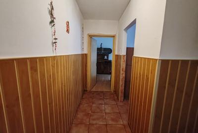 Apartament 3 camere liber la vanzare zona Astra - 15