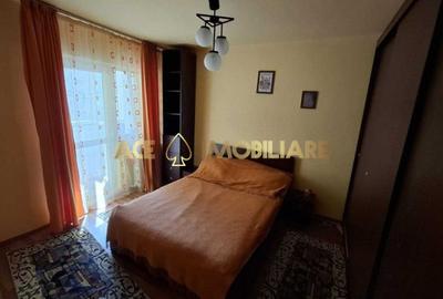 Apartament cu 3 camere decomandat, mobilat în Dristor