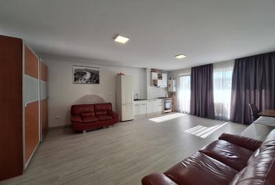 Apartament cu 2 camere semidecomandat, mobilat în Florești