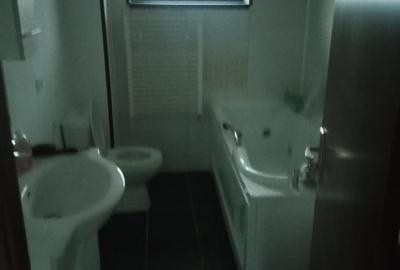 Vând apartament 3 camere decomandat în Dancu - 7