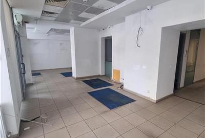 Spatiu comercial central  fost Sediu Banca Alphabank - 5