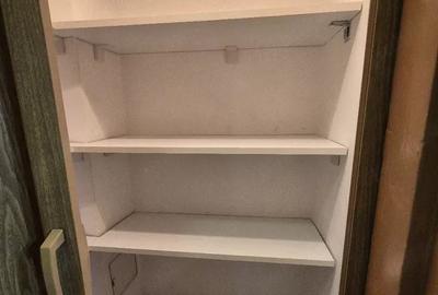Apartament de 2 camere, 46 mp, metrou, centrala proprie, zona Jiului - 7