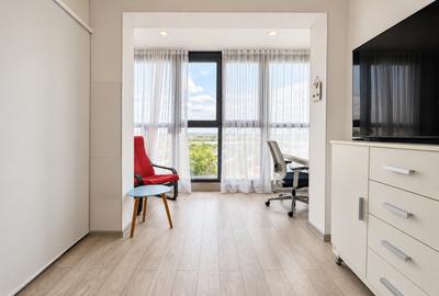 Apartament cu 3 camere semidecomandat, mobilat în Doamna Ghica