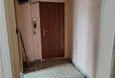 Apartament cu 2 camere semidecomandat în Gheorghe Lazăr