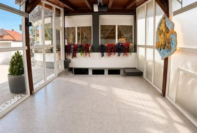 VILĂ INDIVIDUALĂ DE EXCEPȚIE   ·  365.000 € - 28