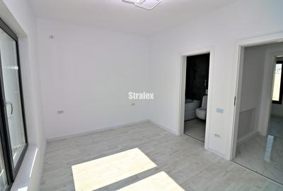 Casa individuala  cu 4 camere si 2 bai - 10