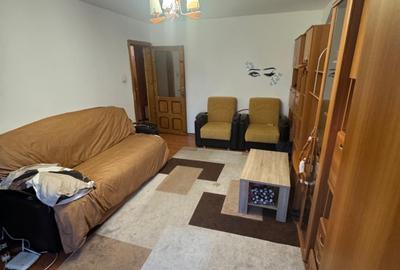 Apartament cu 2 camere decomandat, mobilat în Brazda lui Novac