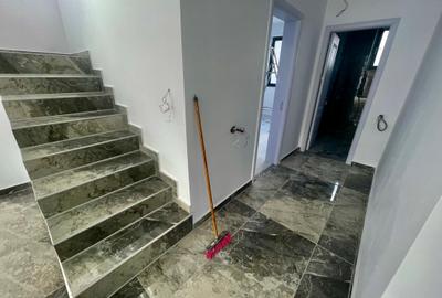 Casa individuala 5 cam. Teren 218mp. 600m fata de metrou - 18