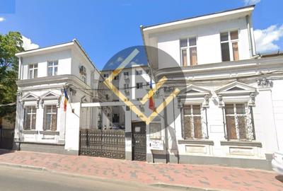 Casă individuală cu 23 camere în Unirii