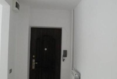 Inchiriere apartament 3 incaperi - 2