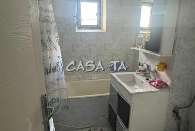 Apartament 3 Camere, Etaj 4, Strada 23 August - 11