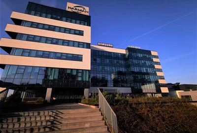 Class A Office Building -  myHive MetrOffice - de la 296 mp - 1