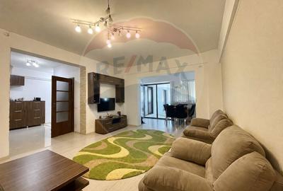 Apartament cu 3 camere de închiriat - 11