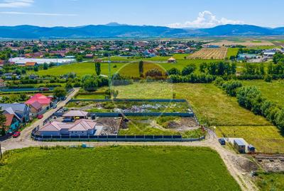 Teren 1,376mp Prejmer / Strada noua/ COMISION 0% - 4