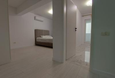 Garsonieră decomandată în Apărătorii Patriei