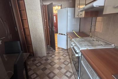 Apartament cu 3 camere de vânzare – zona Policlinică - 7