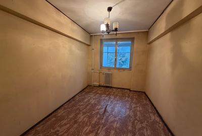 Apartament  de renovat lângă parcul Tineretului,la 5min mers pe jos de metrou - 8