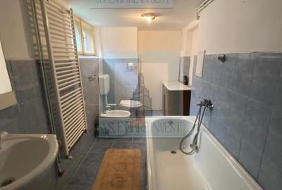 Casa singur in curte - zona Schei - 13
