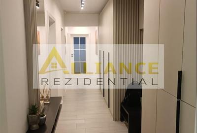 Apartament cu 3 camere decomandat în Metalurgiei