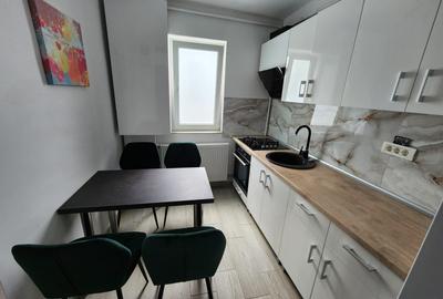Închiriez apartament cu 3 camere și garaj - 4