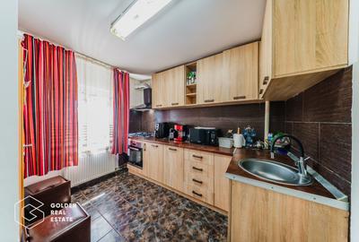 Apartament 3 camere, decomandat, Confectii, comision 0% - 5
