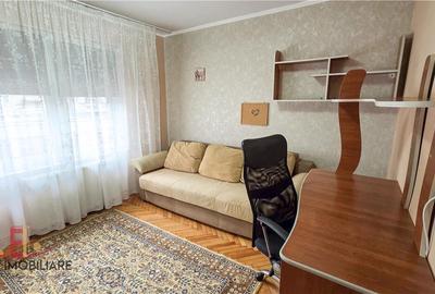 Apartament 3 camere, Tudor, 70mp, Str. Progresului, bloc izolat. - 1