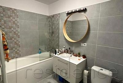 Termen scurt! Apartament 2 camere, Bulgaria, zona Piata 1 Mai - 7