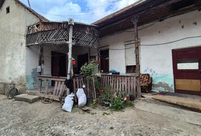 Casă individuală cu 3 camere în Aiud