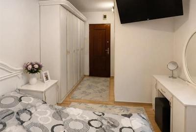Apartament cu 4 camere semidecomandat în Baciu