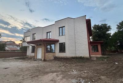 Vilă impresionantă 10 camere si teren 2.500 mp zona Pipera - 13