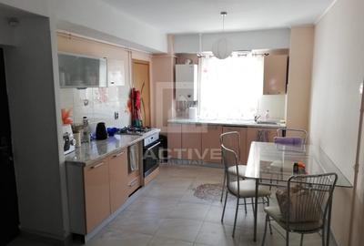 Apartament cu 3 camere decomandate- Piata Cipariu - 10