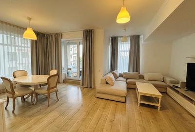 Apartament cu 3 camere decomandat, mobilat în Barbu Văcărescu