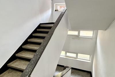 Vanzare apartament 3 camere Beller - 32