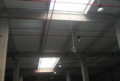Odai-depozit 700mp in parc logistic - 2