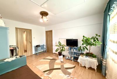 Apartament cu 2 camere semidecomandat, mobilat în Elisabetin