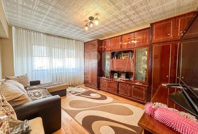 Apartament cu 3 camere decomandat în Mărăști