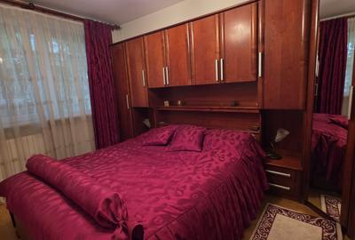 Drumul Taberei, 3 camere, decomandat, 2 min parc, 5 min metrou, etaj 1 - 8