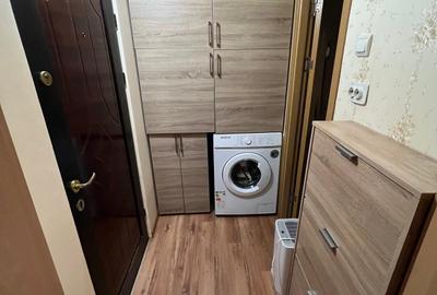 Închiriez garsonieră ,renovata,et.3, zona Peco Milea - 6