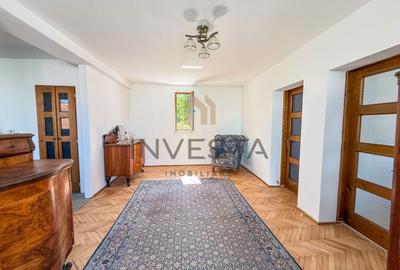 Apartament cu 3 camere semidecomandat în Andrei Mureșanu